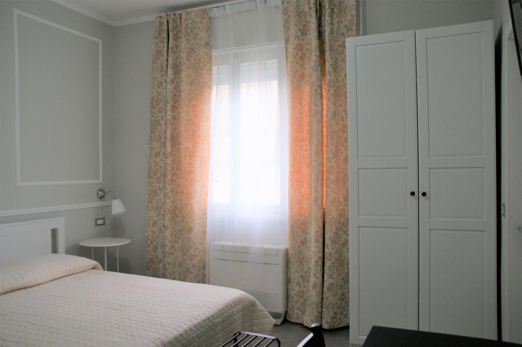 Russi La Dama Room&Breakfast الغرفة الصورة